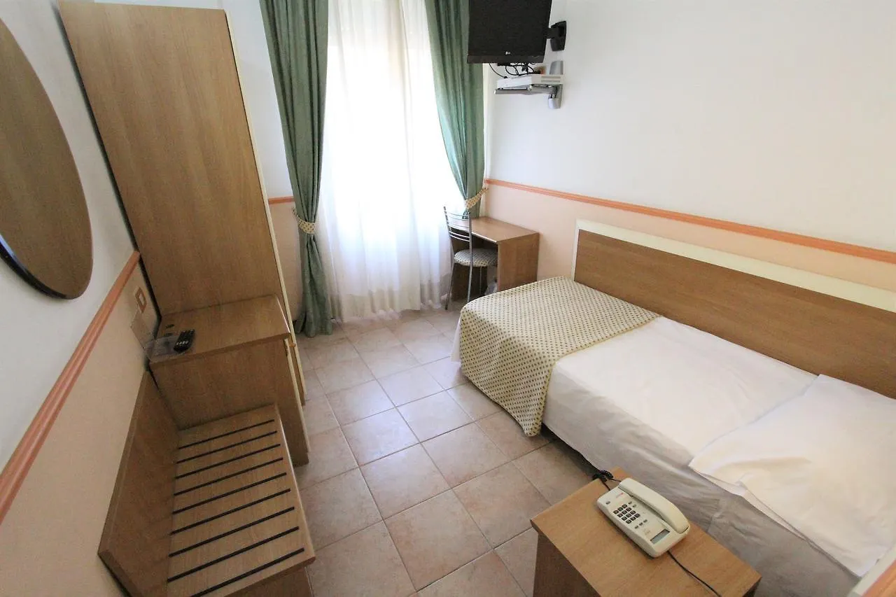 ***  Hotel Corallo Milánó Olaszország