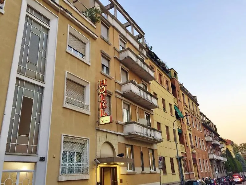 Hotel Corallo Milánó